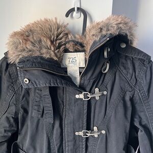 Y2K Black Bomber Jacket, Faux Fur Hood Toggle Closure Size L Streetwear